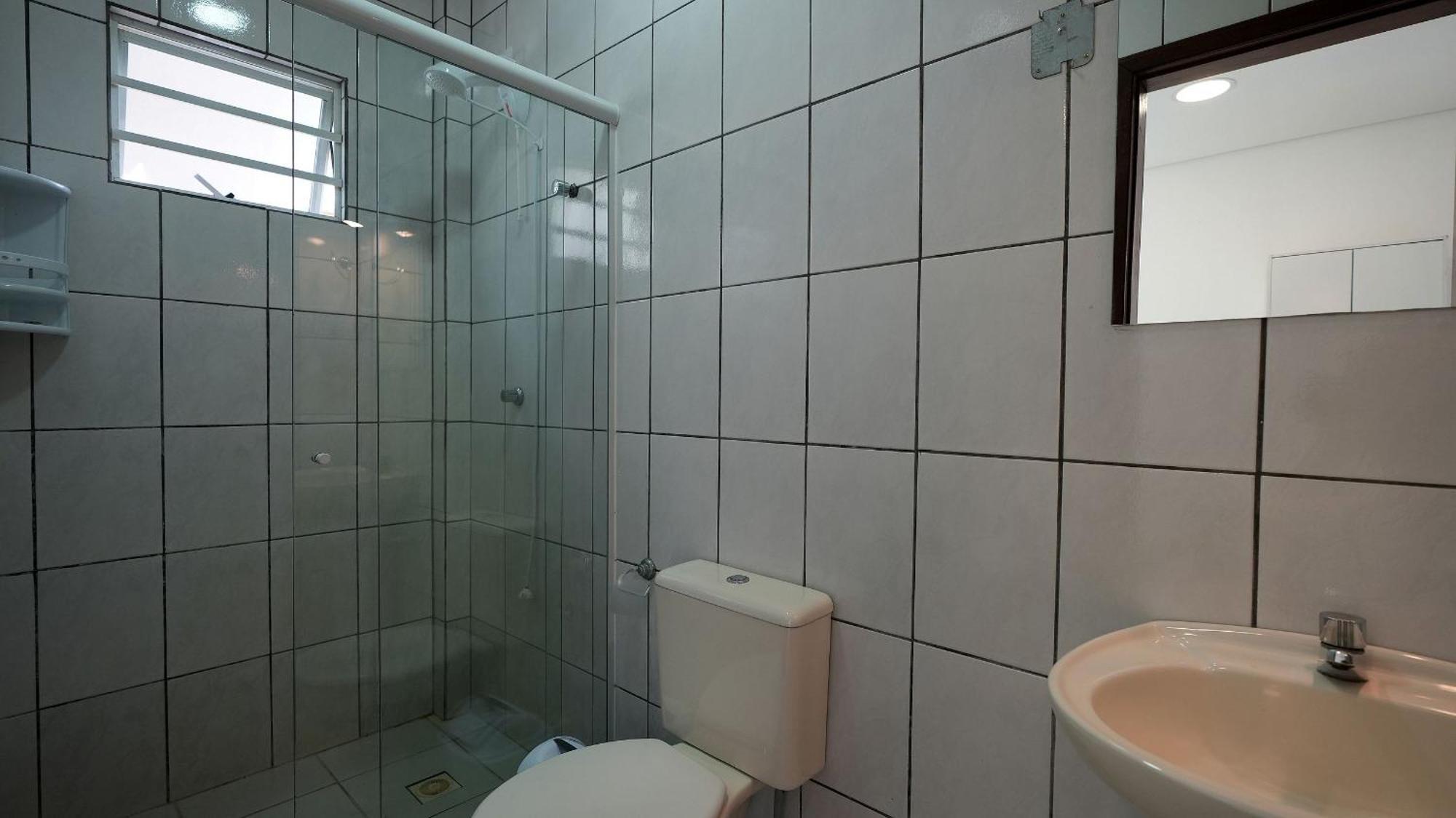 Residencial Adolfo - Mestre Naro Bombinhas Exteriör bild