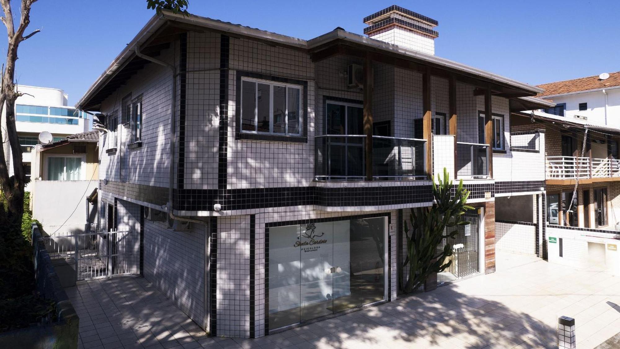 Residencial Adolfo - Mestre Naro Bombinhas Exteriör bild