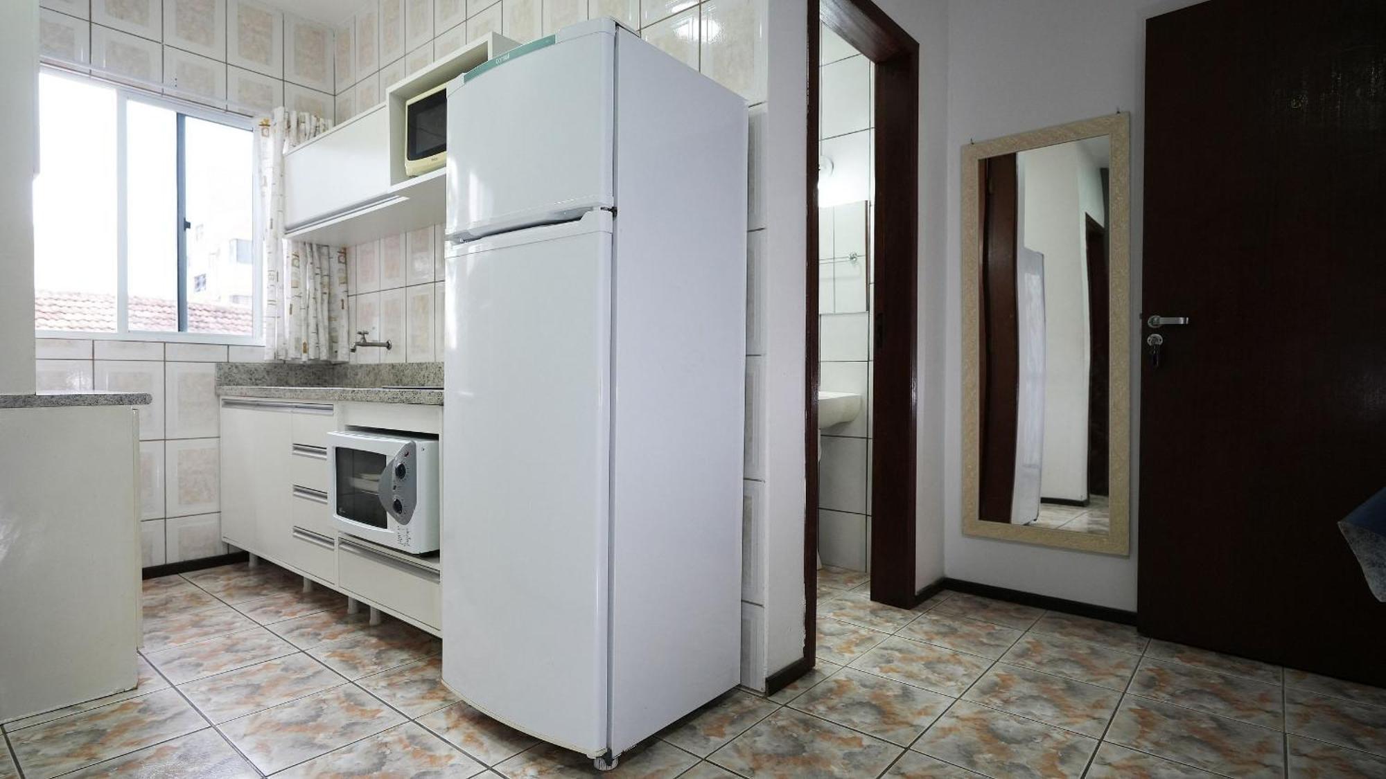 Residencial Adolfo - Mestre Naro Bombinhas Exteriör bild