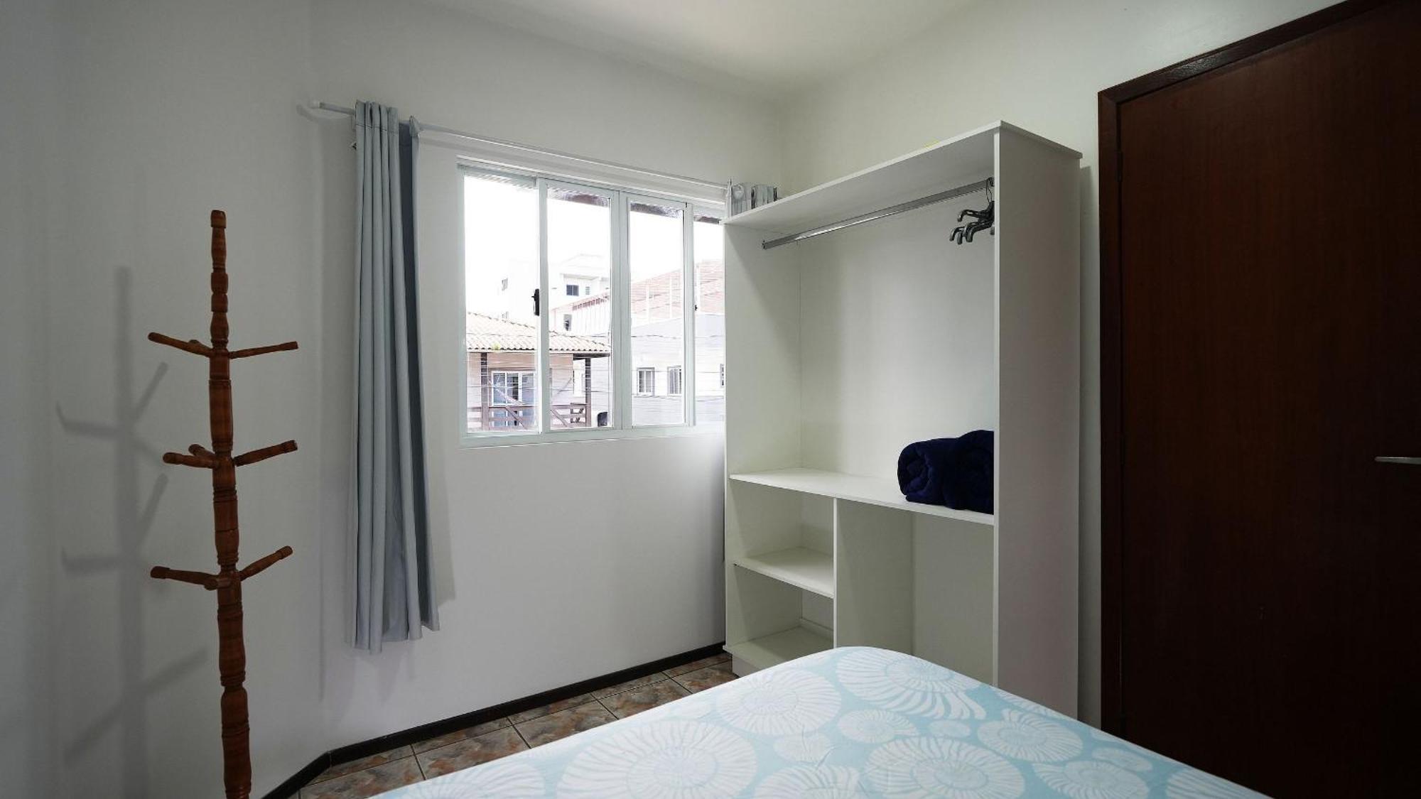 Residencial Adolfo - Mestre Naro Bombinhas Exteriör bild