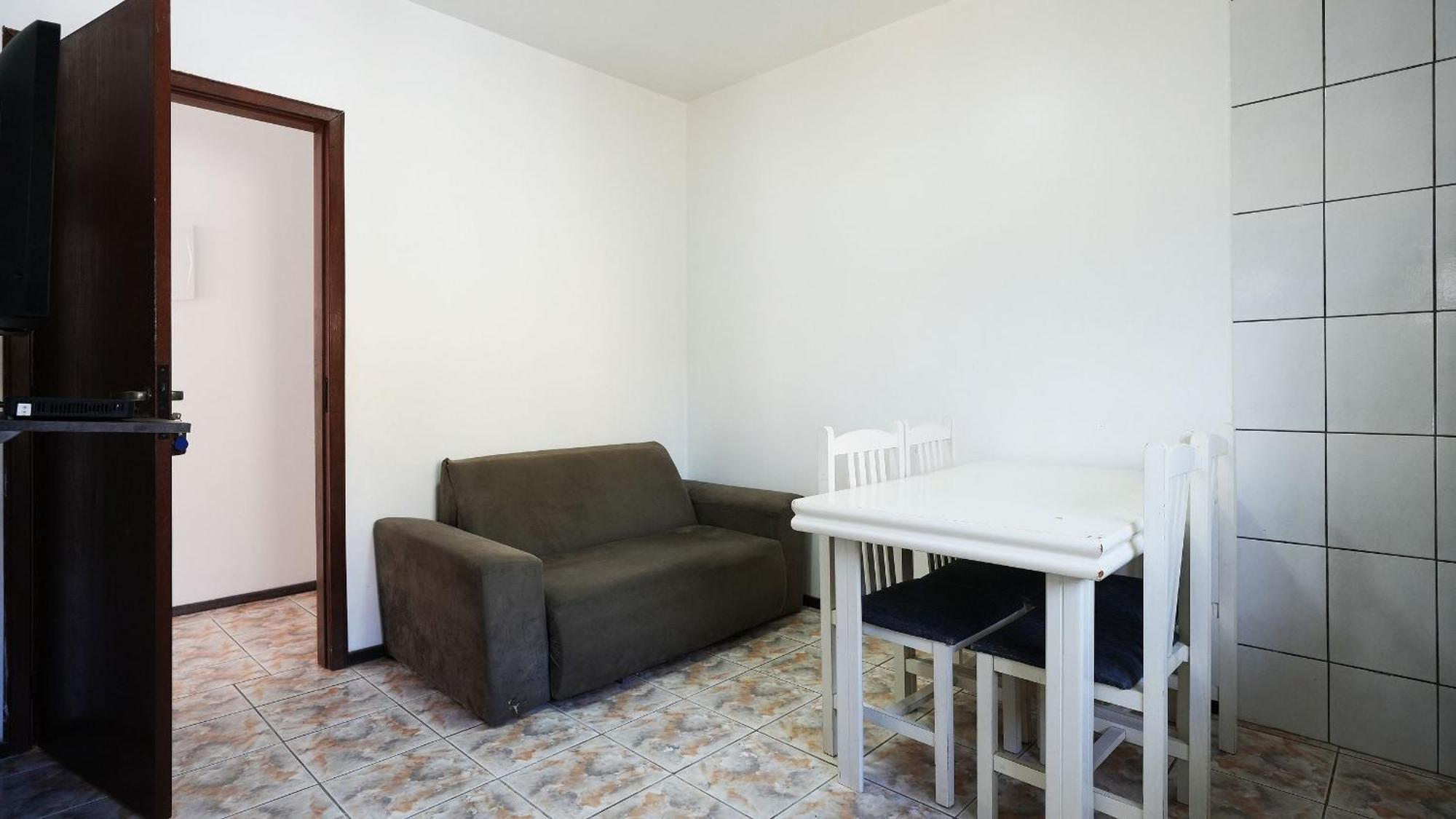Residencial Adolfo - Mestre Naro Bombinhas Exteriör bild